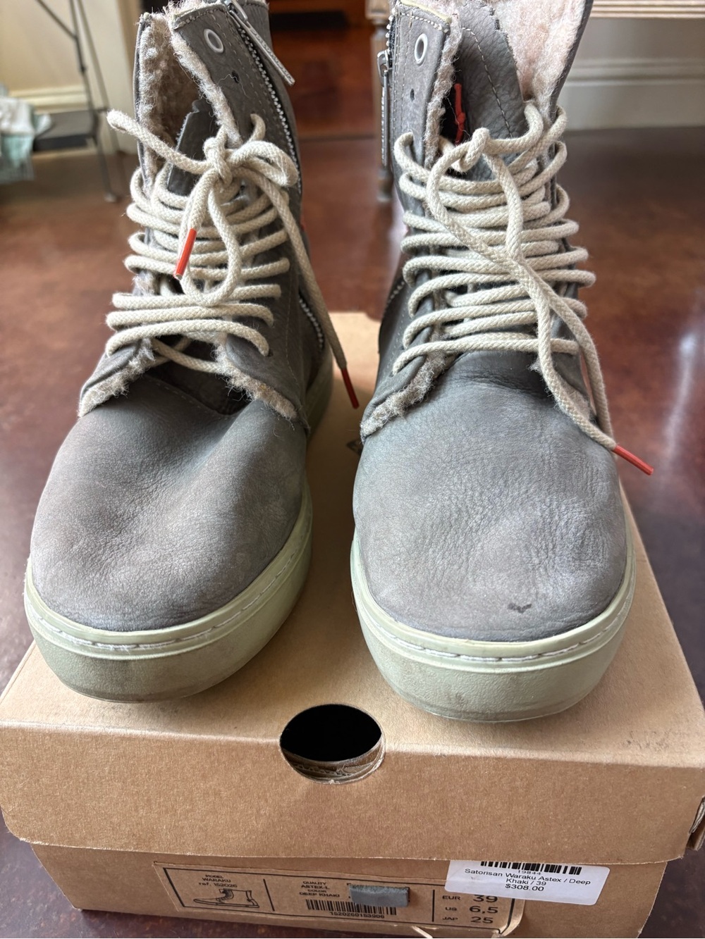 Santorisan Waruku Boot Size 39
